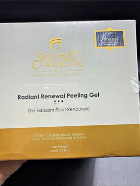 Secret Collagen Radiant Renewal Peeling Gel 50 ml
